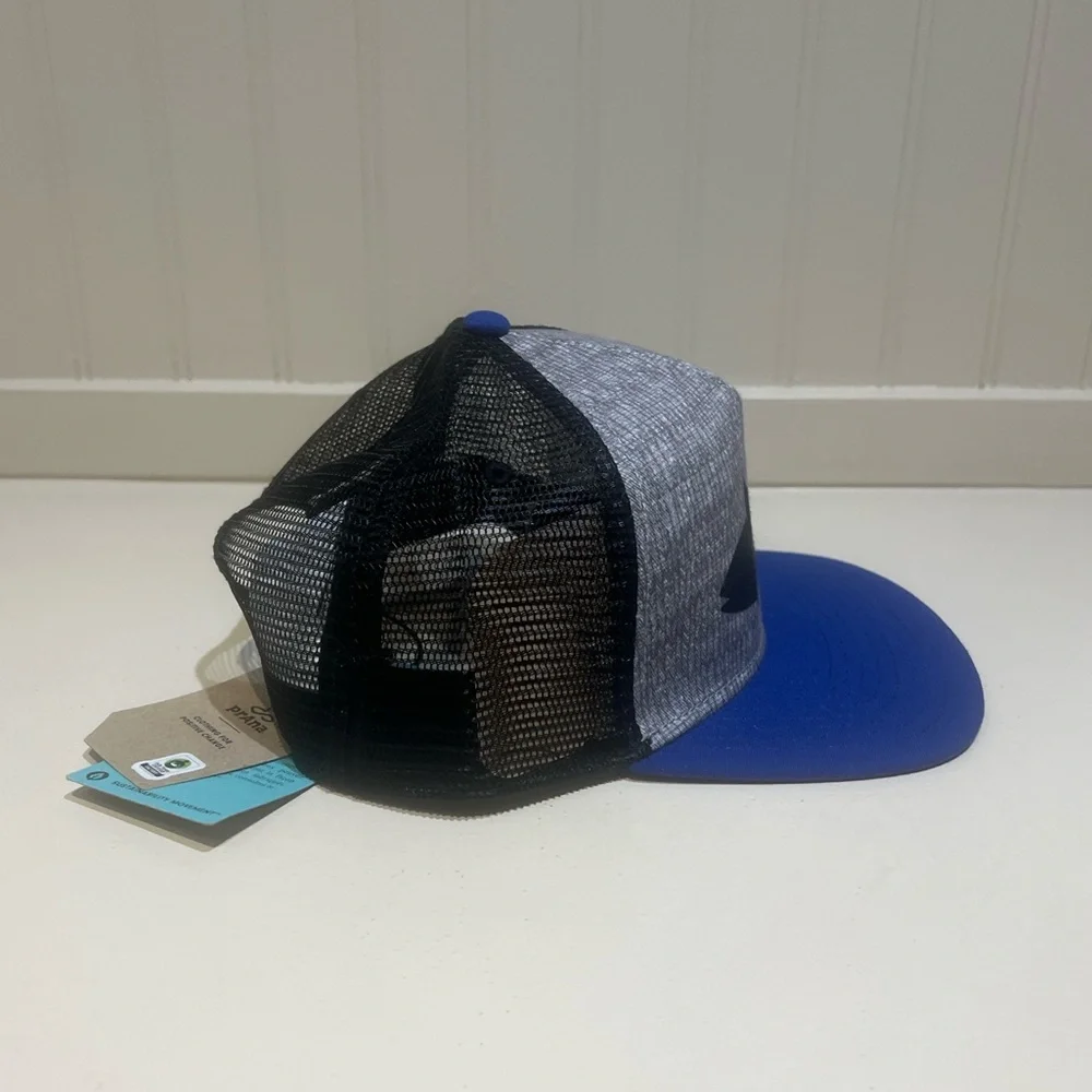NWT PrAna Unisex Journeyman Trucker Flat Brim Hat Admiral  Blue Fish Taco OS